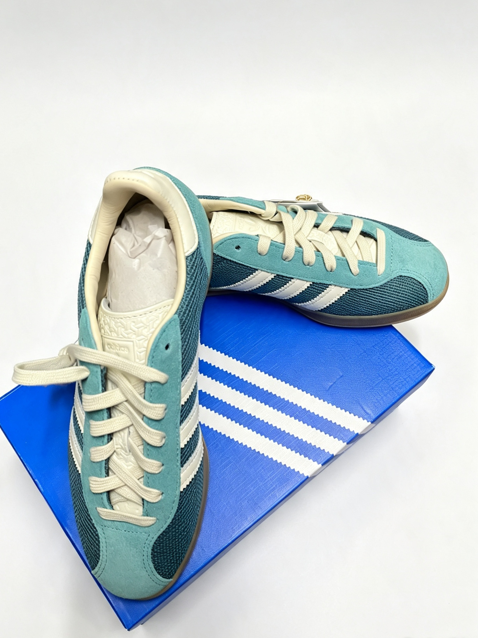 Adidas Originals Gazelle – Turquoise / White / Gum – Brand New In Box