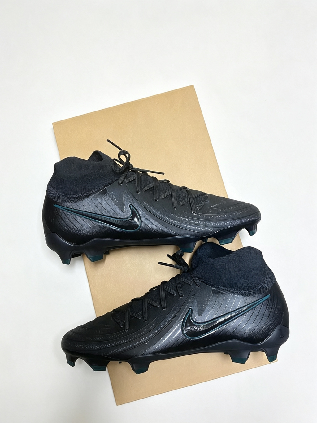 Nike Phantom Luna 2 Pro Firm Ground Football Boots – Black / Dark Teal – Brand New