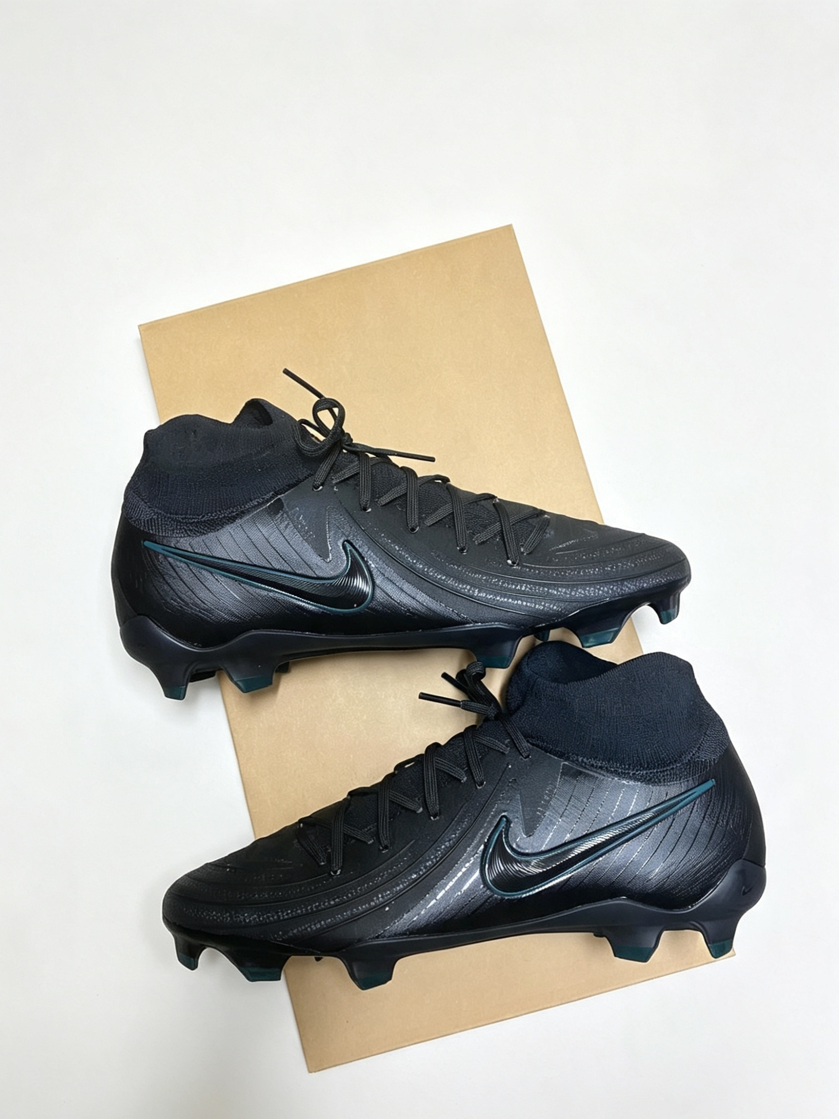 Nike Phantom Luna 2 Pro Firm Ground Football Boots – Black / Dark Teal – Brand New