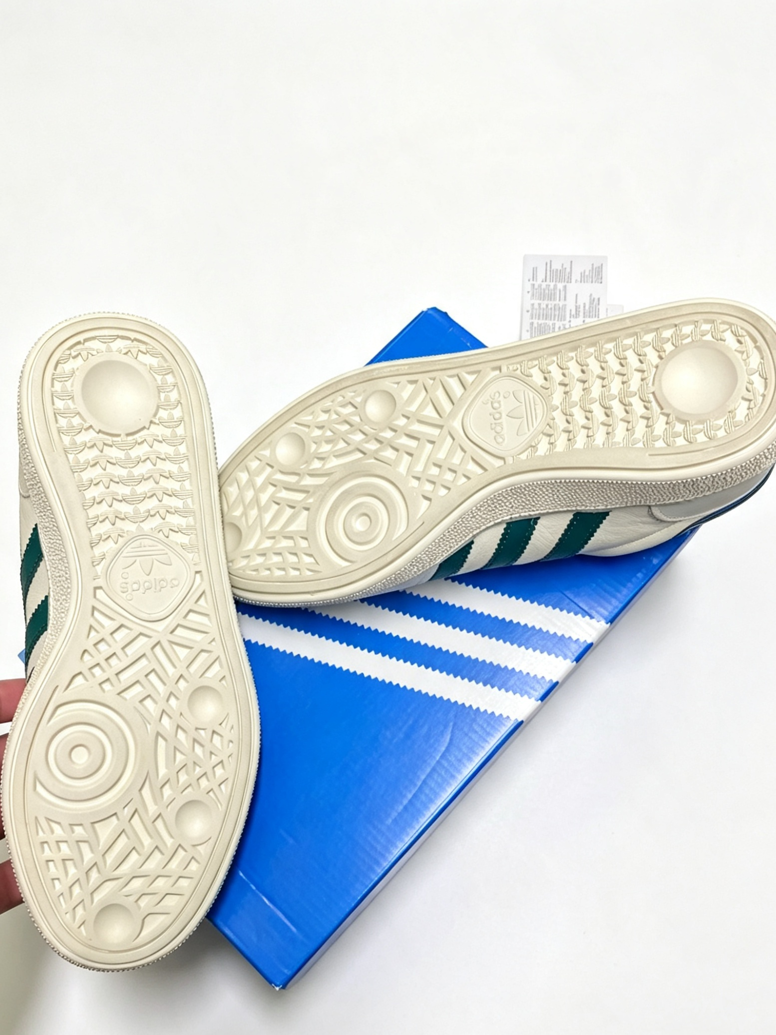 Adidas Originals Handball Spezial – Off-White / Green / Navy – Brand New